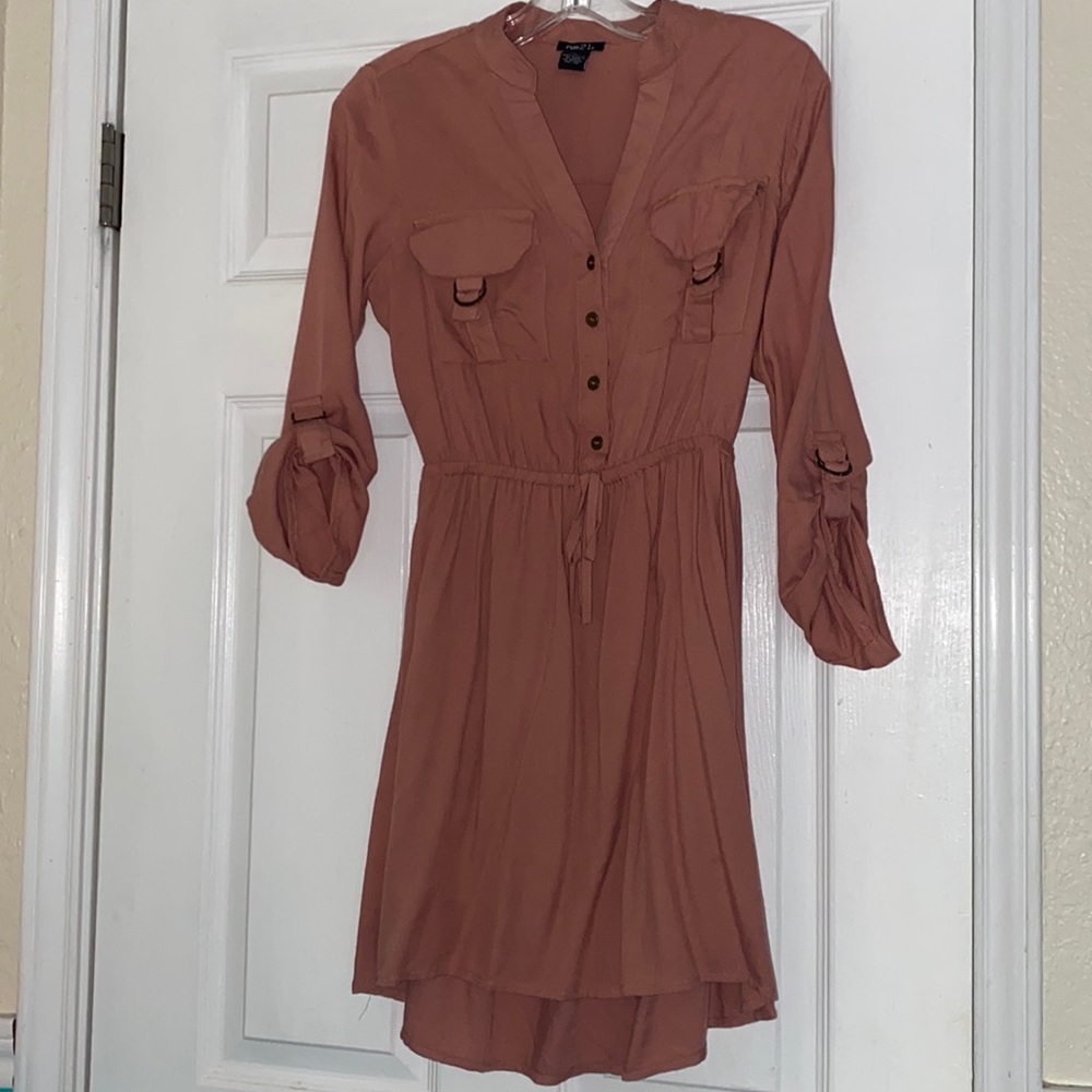 Rue 21 blush color three quarter sleeve dress, size XS.